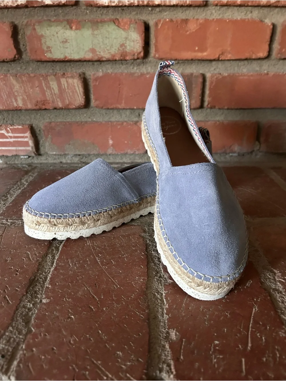 Toni Pons Aria Split Leather Espadrilles in Texa Light Blue Sz 8.5 US